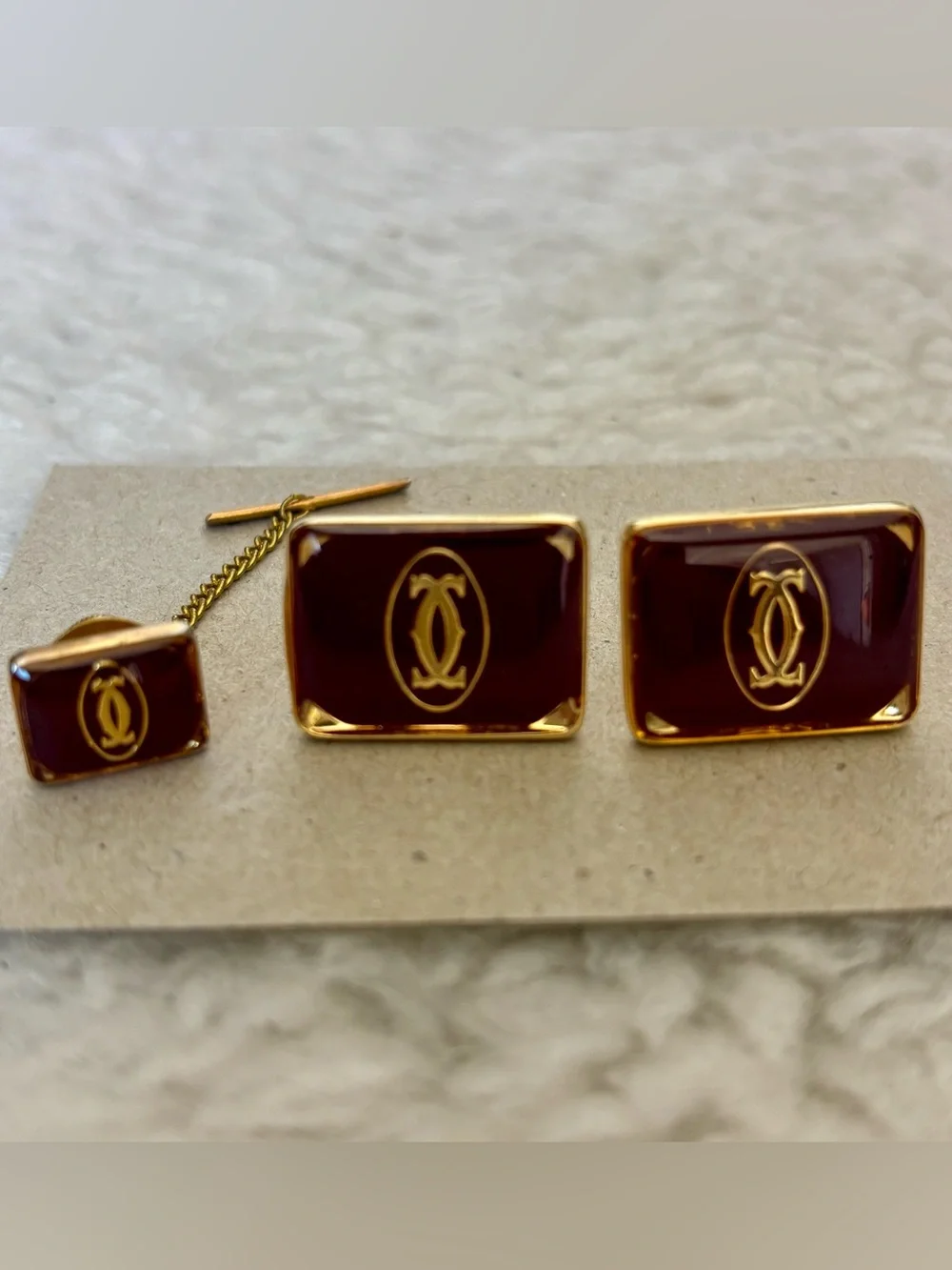 Cartier 2C Bordeaux Gold Set of  Tie pin & Cufflinks 1” x .75”
